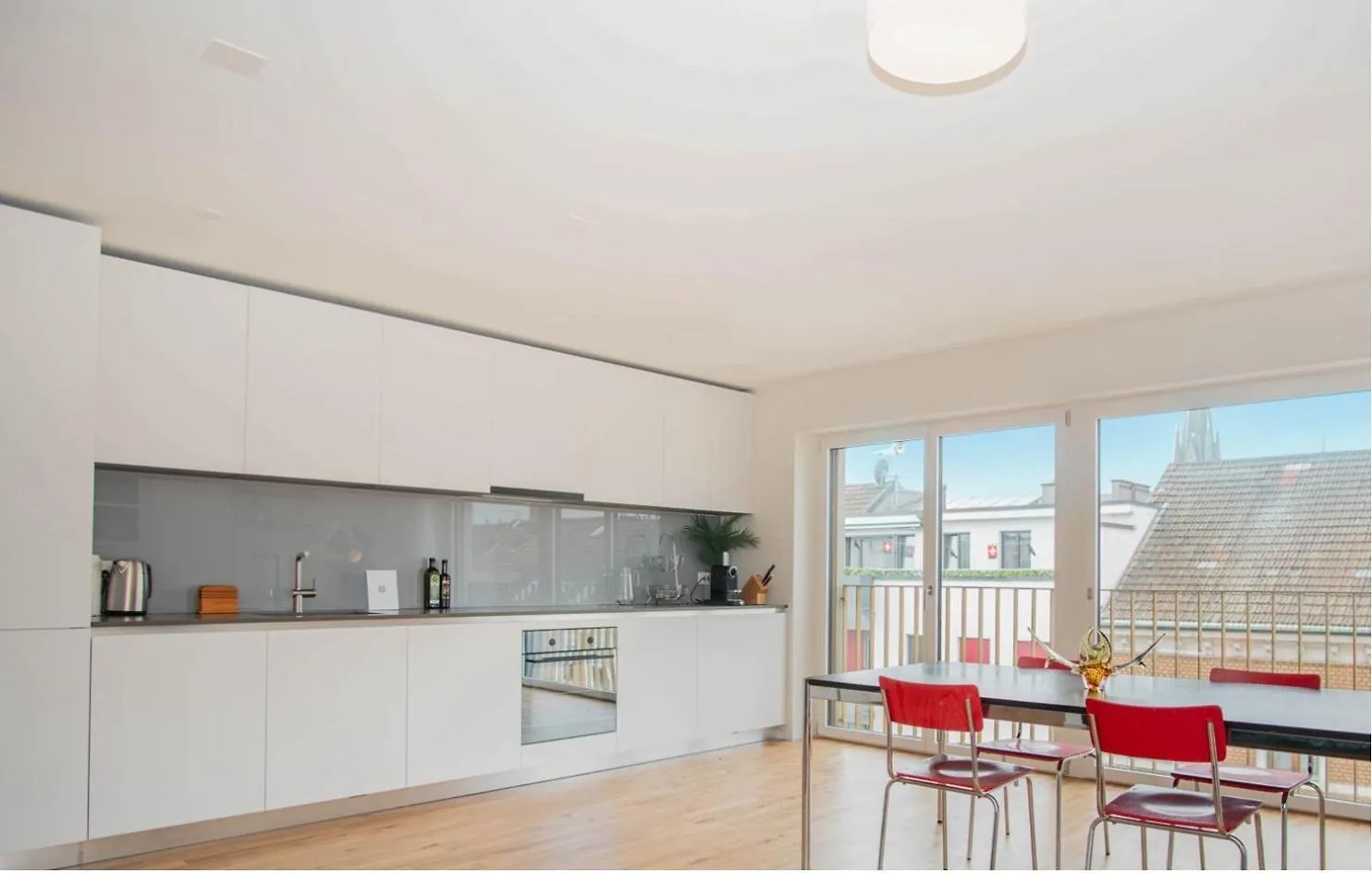 Modern Apartment In The Heart Of Basilea